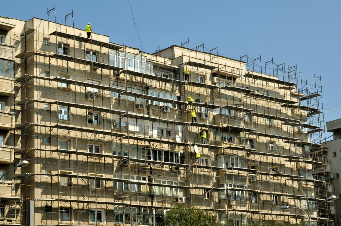 Seminar de informare pentru potenţialii beneficiari de fonduri Regio privind reabilitarea termică a blocurilor de locuinţe